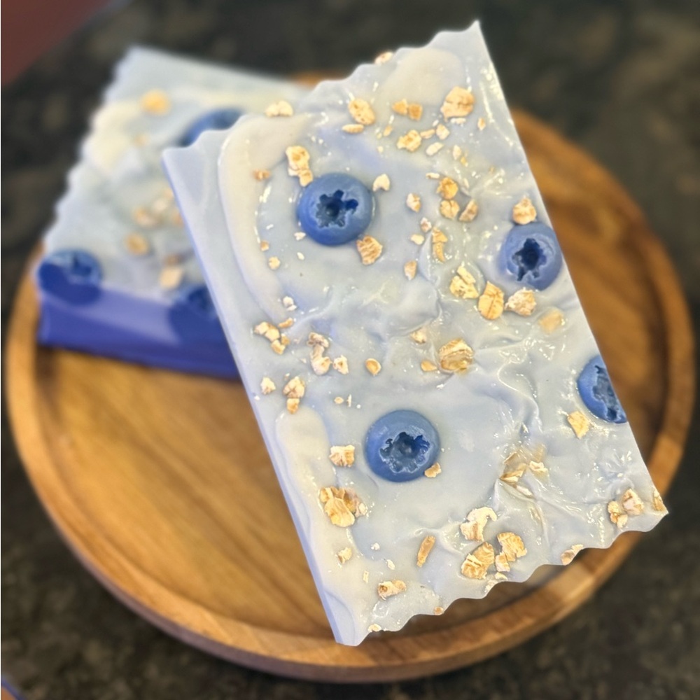 🫐 (3) Artisan Handmade Blueberry Oat Goat’s Milk Soap Bars 🫐